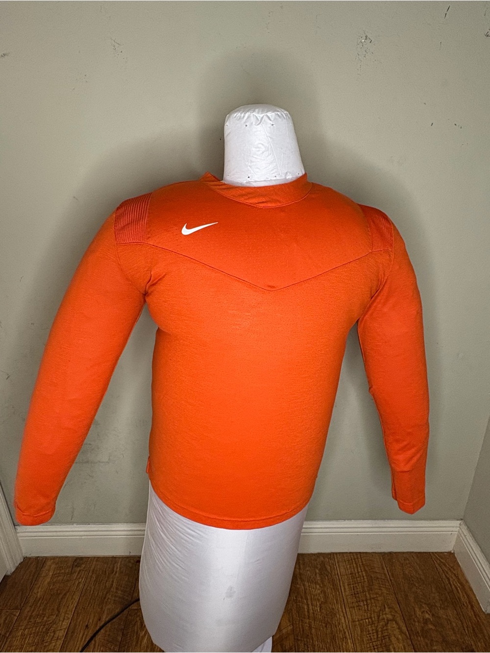 Nike Dri-FIT Performance Long Sleeve Athletic Shirt Orange Men's (US) Size L